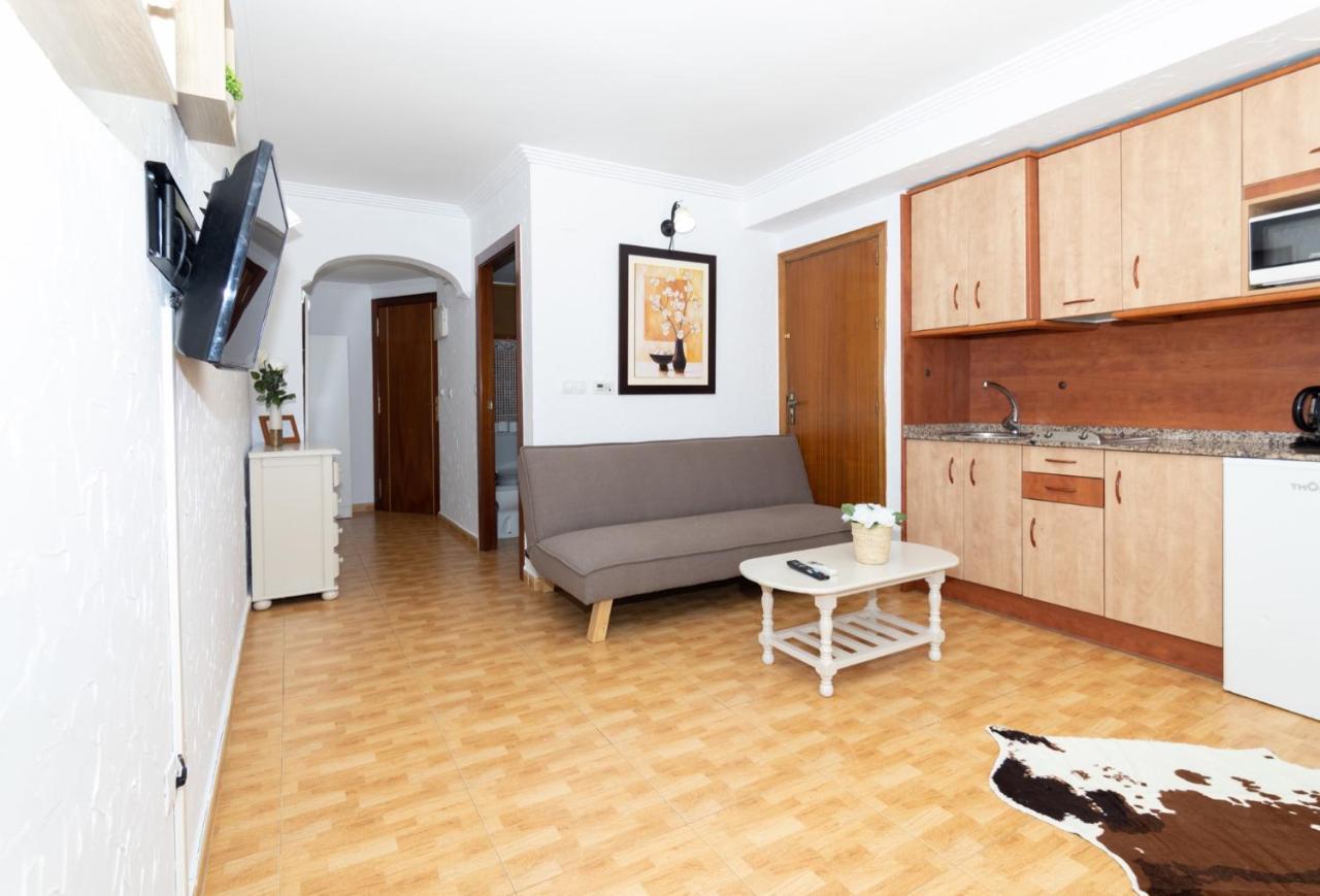 טורבייחה Unique Apartahotel 4-1 מראה חיצוני תמונה