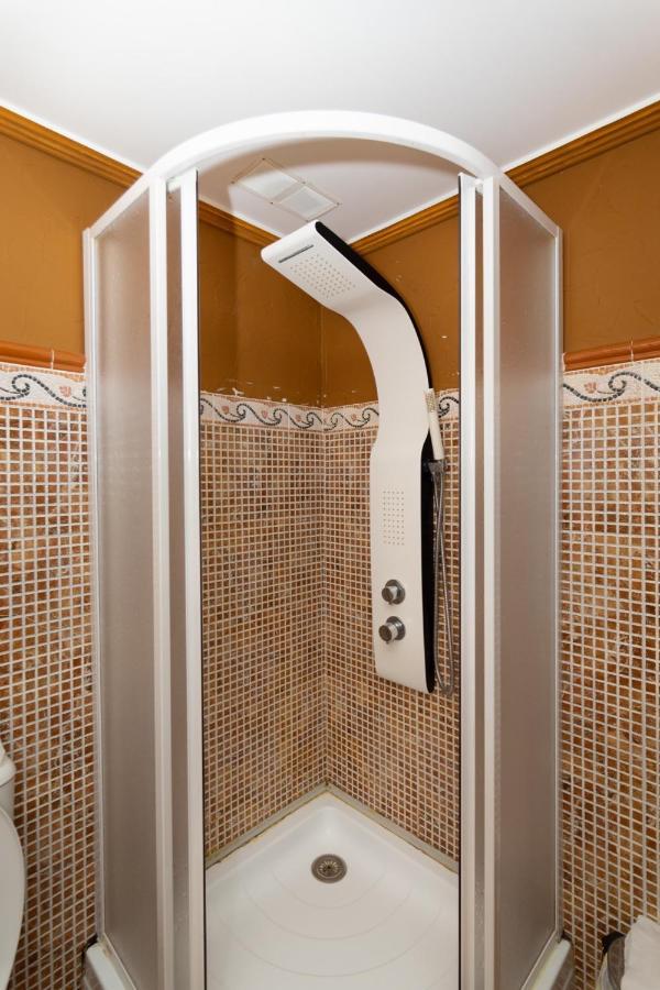 טורבייחה Unique Apartahotel 4-1 מראה חיצוני תמונה